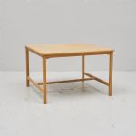 1518 6342 COFFEE TABLE
